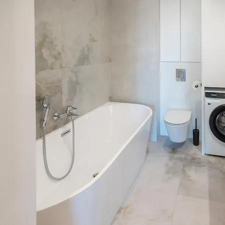 Apartment Rj Stara Stocznia 12 *